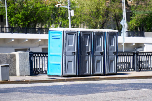 Best Portable restroom trailer rental  in Rolling Meadows, IL